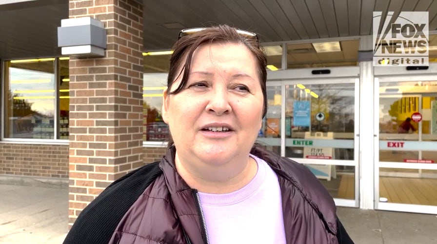 Wisconsin shoppers tell Fox News about price increases on Thanksgiving groceries
