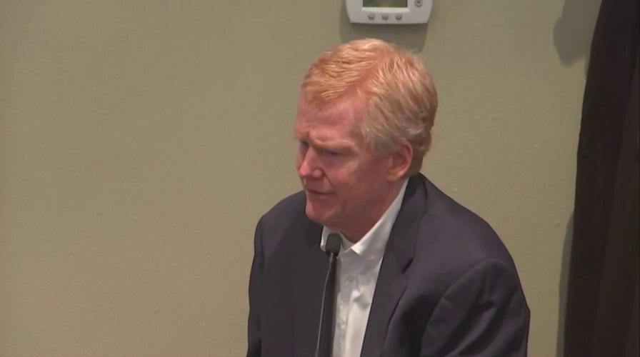 Alex Murdaugh breaks down on stand as he recounts finding slain wife and son at Moselle