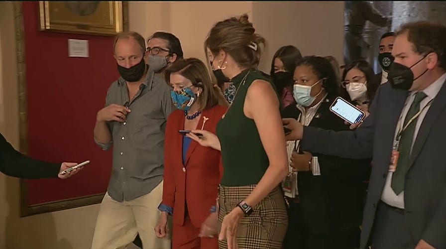 Actor Woody Harrelson spotted with Nancy Pelosi in DC