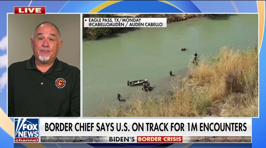 Former border chief on migrant surge at southern border: This is a scary thought