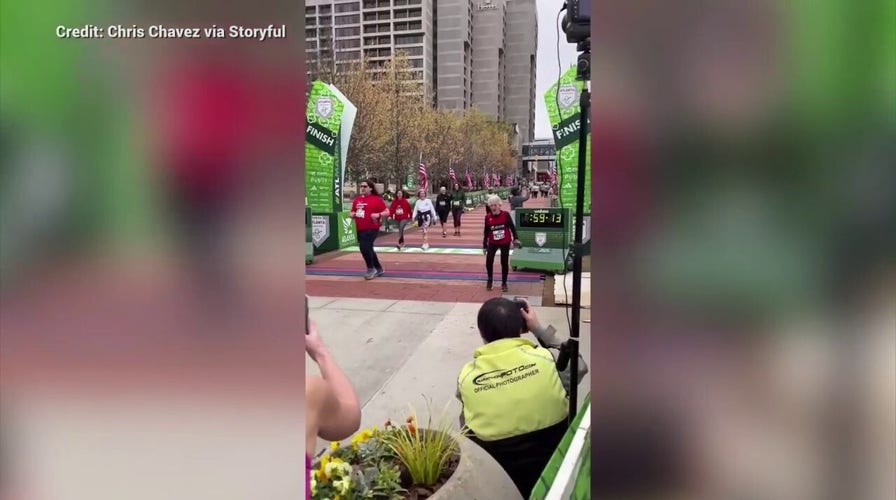 98-year-old completes Atlanta 5K in under an hour
