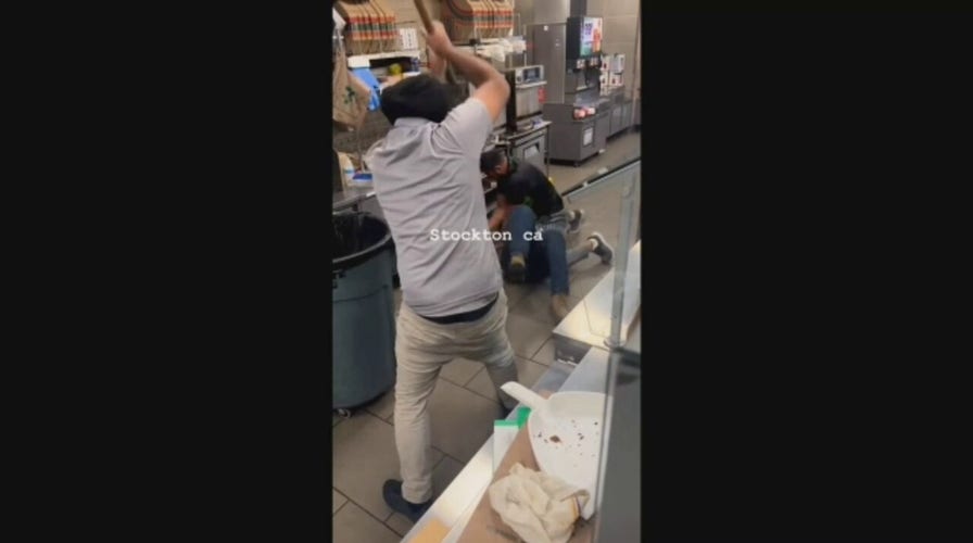 7-Eleven workers beat would-be robber with stick until he breaks into tears