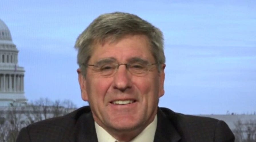 Stephen Moore calls Trump's $2k stimulus push 'absurd'