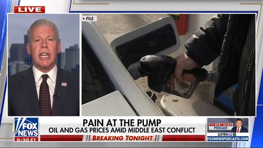 Ukrainian attacks on Russia also push oil prices higher, energy secretary says