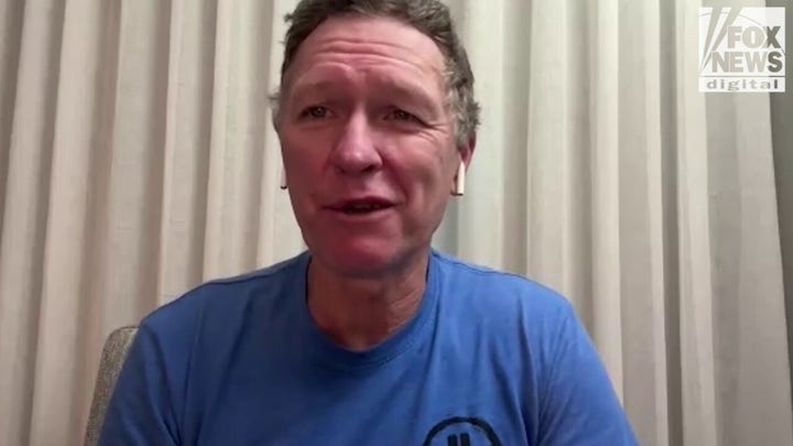 Country singer Craig Morgan recalls once saving two children from a burning house.