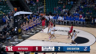 Tariq Francis lobs it UP to Lino Mark, extending Rutgers' lead over Creighton