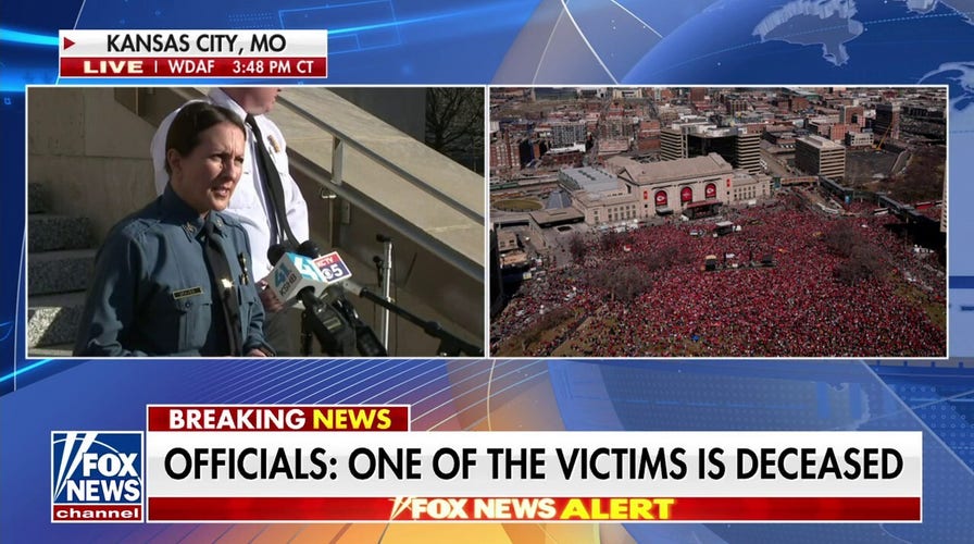 Police chief: One dead, could be up to 15 injured at Super Bowl rally shooting