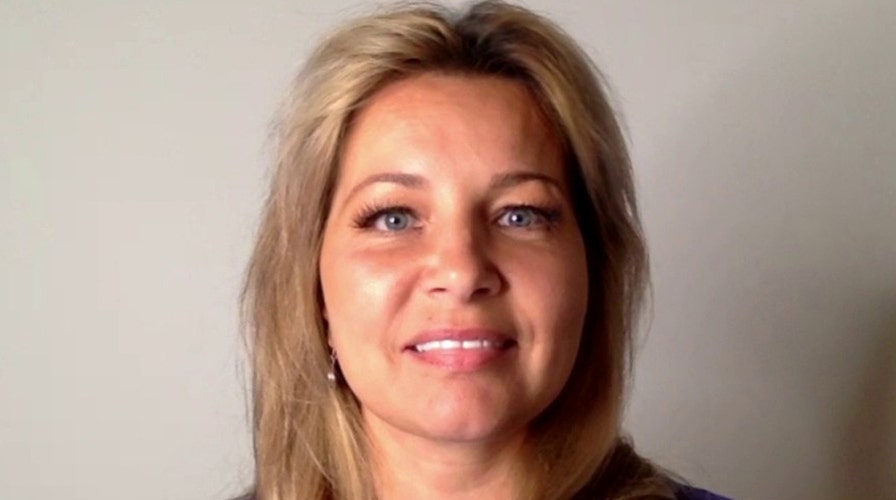 Fundraiser helps feed health care workers by ordering food from local restaurants to help businesses stay open