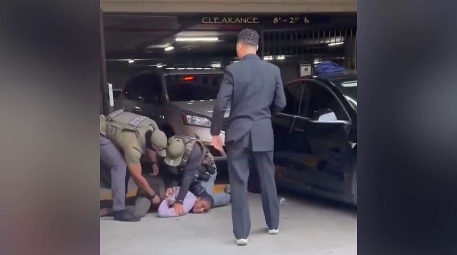 Tow truck driver faces federal charges for allegedly taking away ICE vehicle
