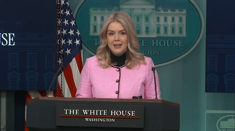 Leavitt says Trump admin is in 'close correspondence' with interim Venezuelan authorities, US has 'maximum leverage'