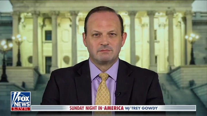 Alex Murdaugh's lies 'ran out of runway': Alan Wilson 