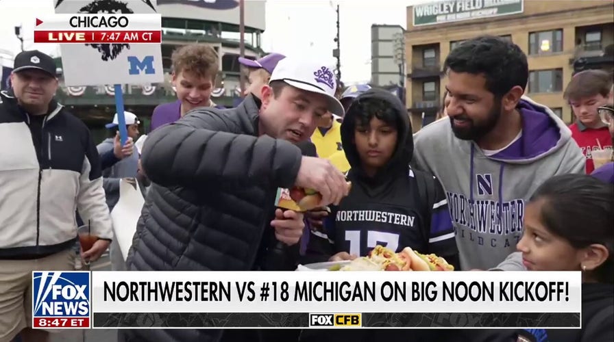Michigan, Northwestern fans bask Chicago-style blistery dogs astatine Wrigley Field