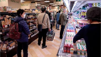 Coronavirus: How to stay safe during grocery store visits