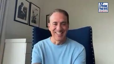Van Toffler says streaming is erasing lines between country and pop music