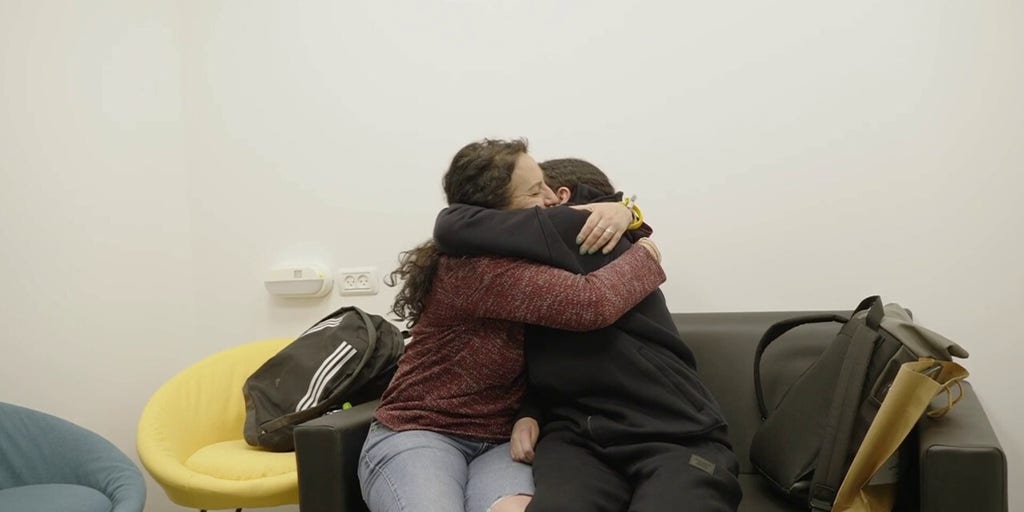 Romi Gonen reunited with her mother after being held 471 days as a hostage in Gaza