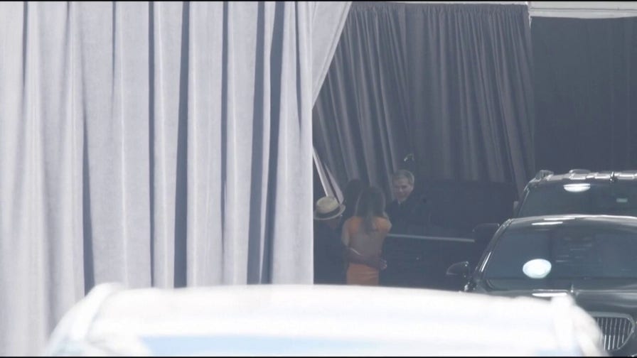 Ed Sheeran, Jennifer Lopez arrive at Taylor Swift’s reported wedding