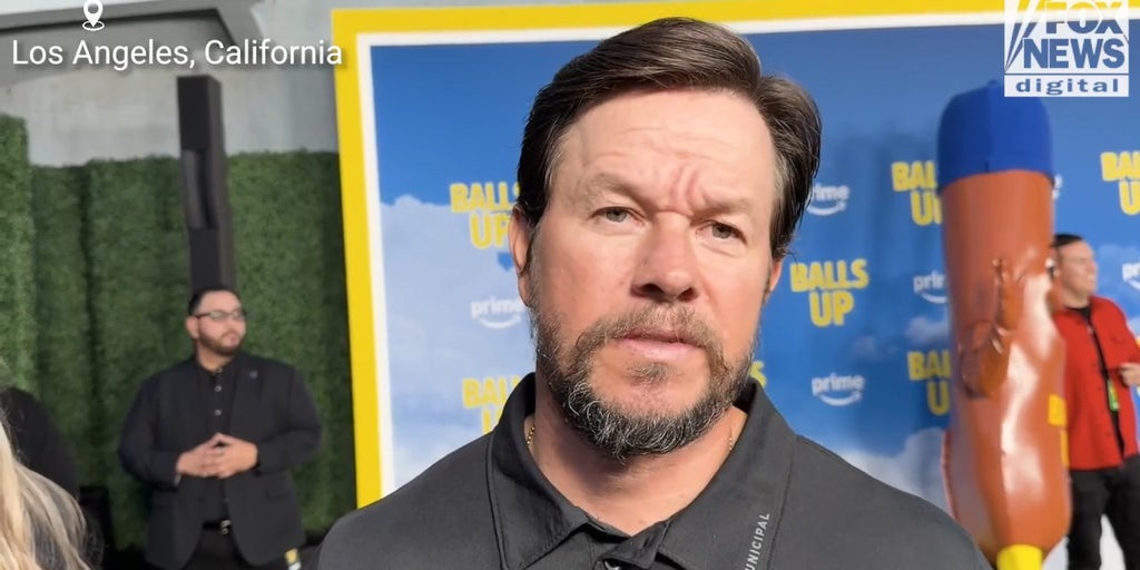 Mark Wahlberg makes an effort to 'stay as connected' as he can to his kids