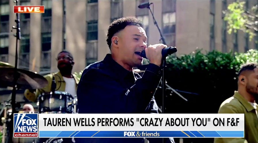 Tauren Wells performs ‘Crazy About You’
