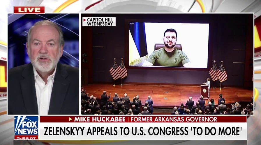 Mike Huckabee says Biden could learn from Zelenskyy's communication, leadership skills: 'It's been a remarkable inspiration'