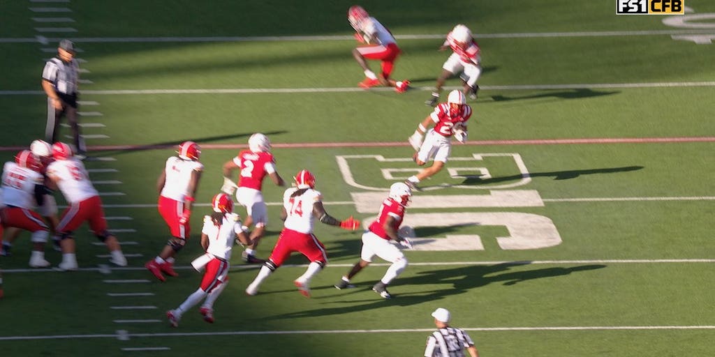 Nebraska's Dwayne McDougle II returns interception 81-yards for touchdown, trimming deficit vs Maryland