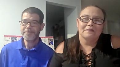 Bride who married at McDonald's says she helped customer with extra sauces during wedding