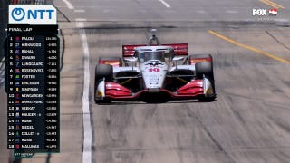 ÚLTIMAS VUELTAS: Alex se recupera y cruza la línea de meta en el Gran Premio Chevrolet de Detroit 🏁 INDYCAR en FOX