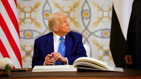 WATCH LIVE: President Trump delivers remarks at US-UAE business roundtable - Fox News