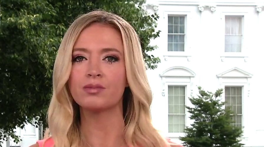 Kayleigh McEnany: Dems police reform bill an 'absolute nonstarter'
