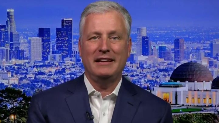 Former national security adviser on how the US should respond to Russia-Ukraine tensions