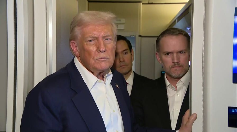 Trump open to extending Asia trip for Kim Jong Un meeting: 'I'd love to meet with him'