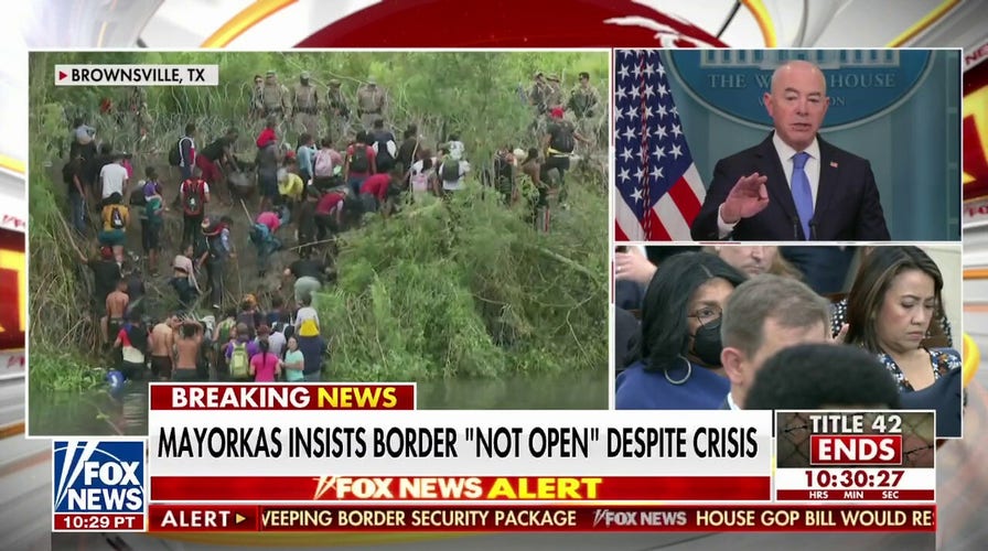 U.S. Homeland Security Secretary Alejandro Mayorkas corrects White House reporter over border patrol whipping claims