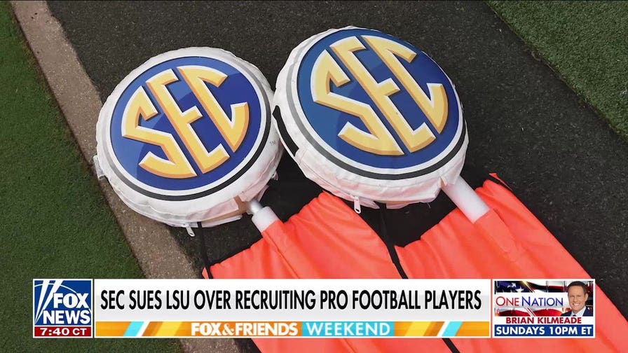 Judge allows former NFL players to return to college football