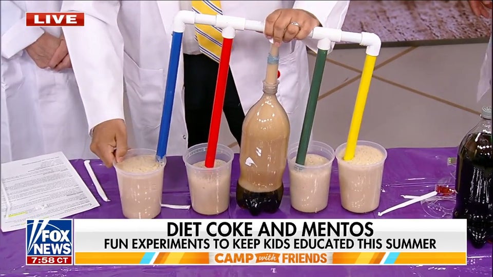 Radical Rob shows off iconic Diet Coke and Mentos experiment