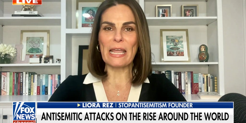 Bondi Beach attack raises global antisemitism concerns as FBI reports record hate crimes