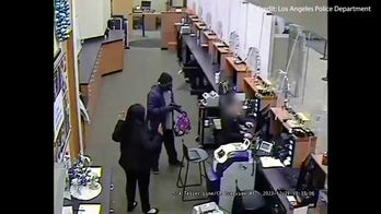 Los Angeles Police arrest 71-year-old 'serial bank robber'