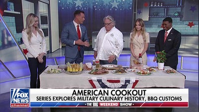 Chef David Burke showcases patriotic recipes from 'American Kitchen' special