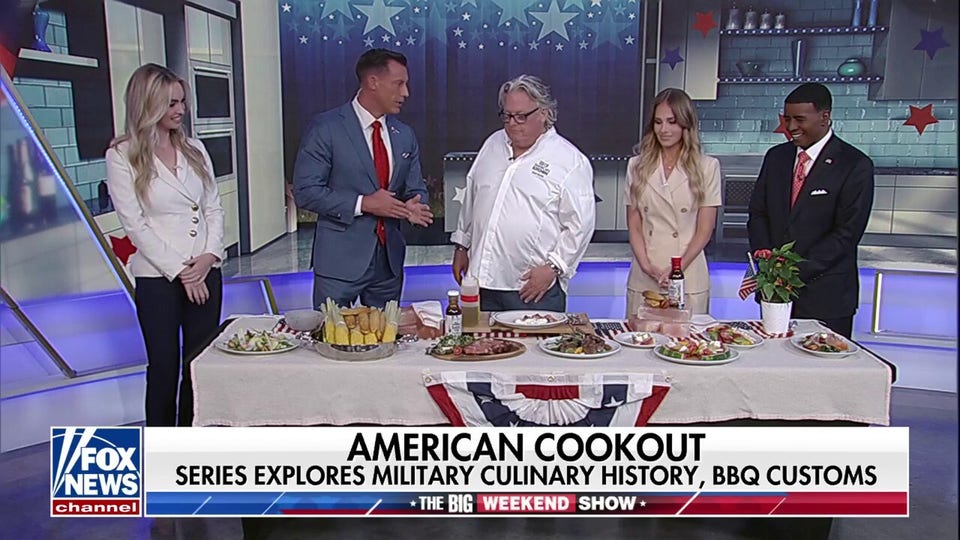 Chef David Burke showcases patriotic recipes from 'American Kitchen' special