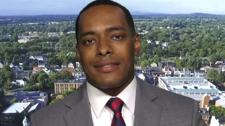 VA parent calls out ‘divisive’ critical race theory on ‘America’s Newsroom’: ‘No educational value’