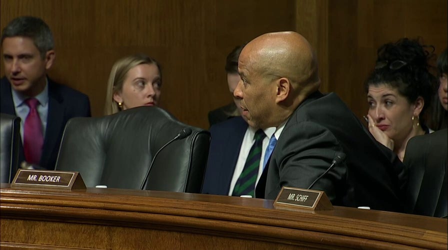 ‘A patent lie’: Booker confronts Cruz over claim Democrats were silent on threats to judges