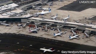 HEAR IT: Air traffic controllers react to FAA tech outage impacting Newark Airport in real time - Fox News