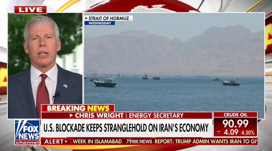 US blockade keeps stranglehold on Iran's economy