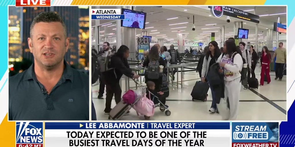 Airlines brace for millions of flyers amid stormy Midwest forecasts