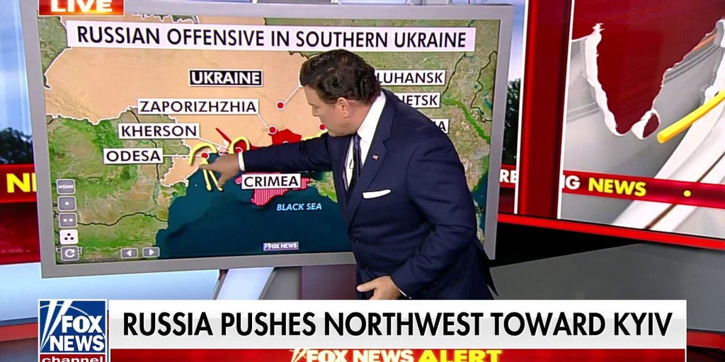 Russian military appears to be pushing toward Kyiv | Fox News Video