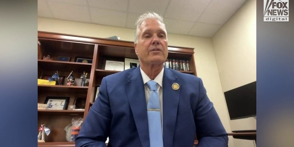 South Carolina lawmaker wants police trucks banned from beaches following fatal hit