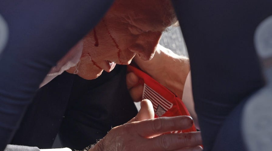 Secret Service identified suspect as 'suspicious' more than an hour before the shooting occurred