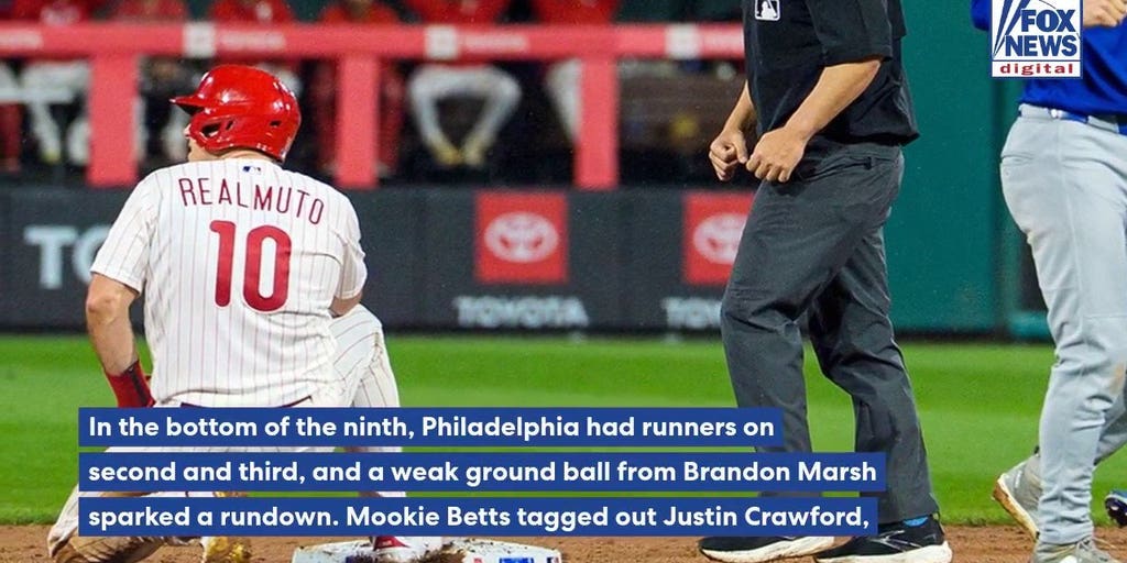 Phillies star makes inexplicable baserunning error to end game in chaotic fashion