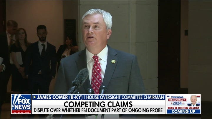  Comer seeks to hold Wray accountable