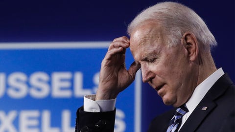 Biden stumbles through tiny CNN town hall