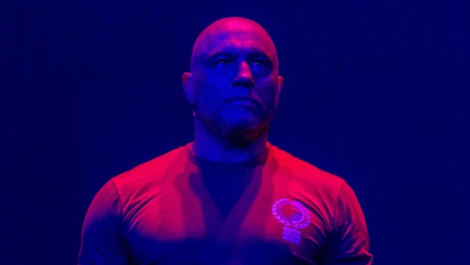 Greg Gutfeld: Joe Rogan is widening the universe of ideas, media is shrinking it