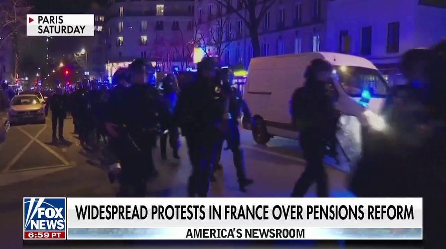 Over 100 arrested in Paris during protests over Macron's pension reforms